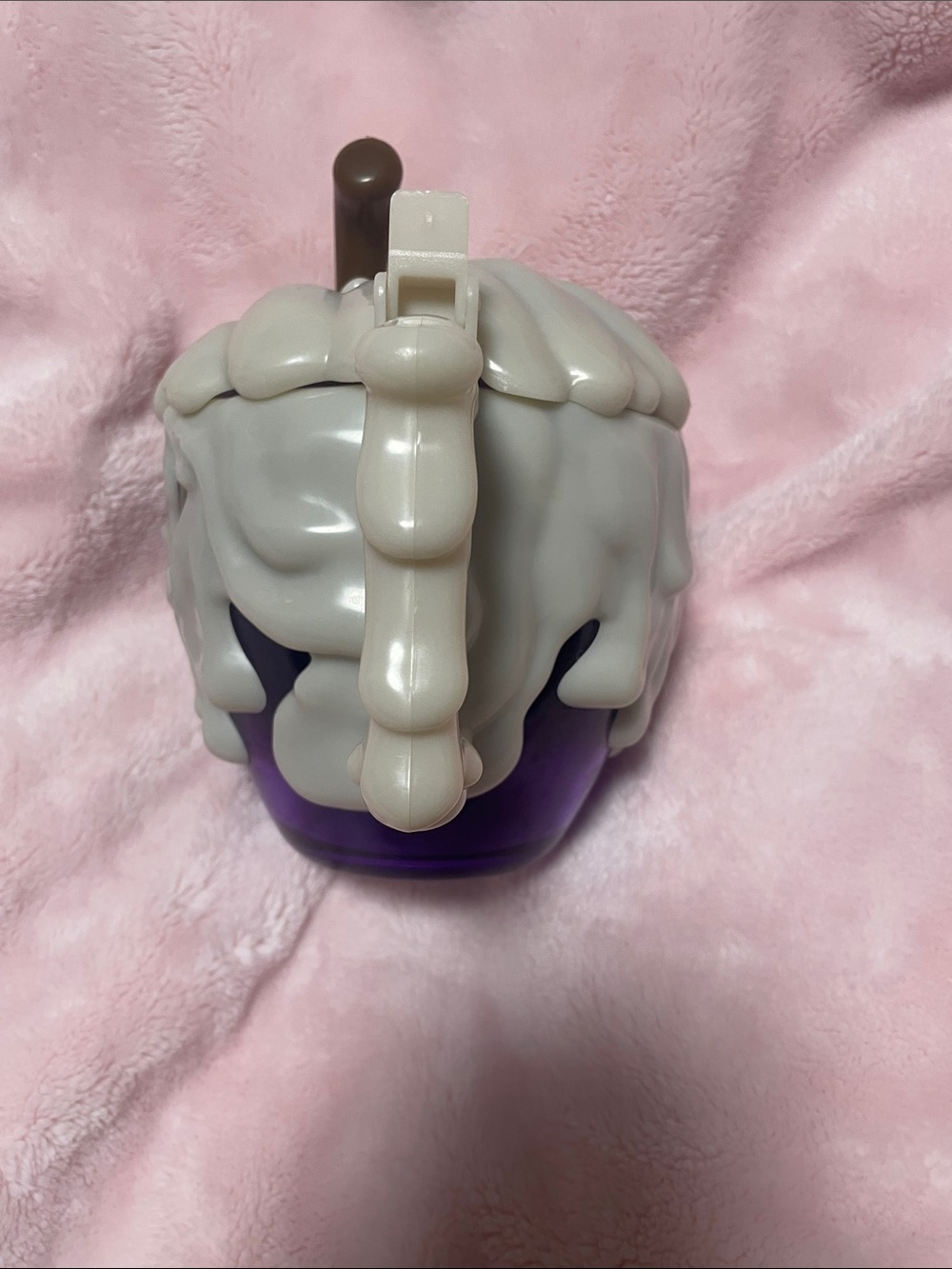 Disney Snow White Poison Apple Mug - Picture 5 of 6